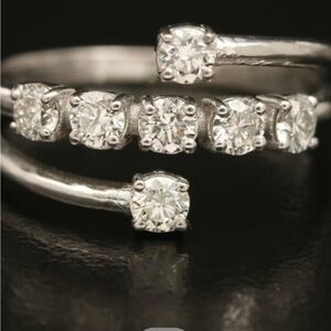 Classic 14k white gold with diamond ring